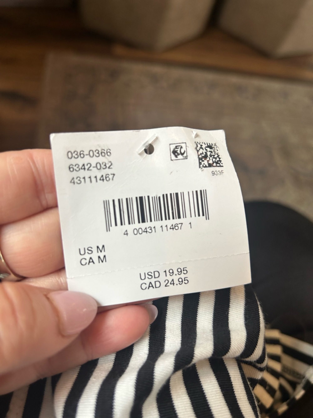 NWT AE Main Squeeze Striped Black & White Tube Top - Picture 5 of 7